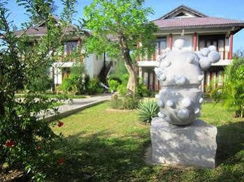 Aniise Hotel 3*