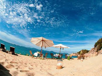 Resort White Doclet & Nha Trang