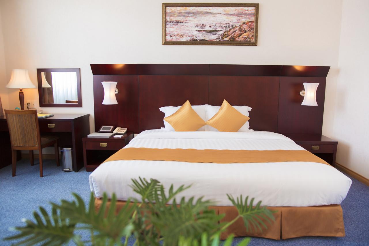 Khách sạn Dakruco 4*