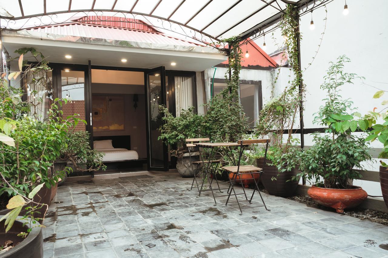 Oliving Serviced Residence Hotel
