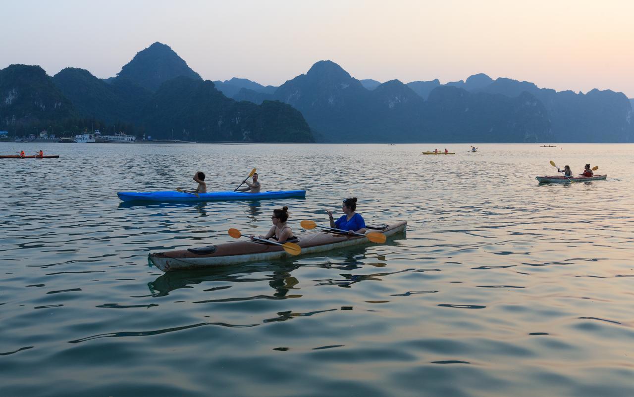  Halong Athena Cruise 5*