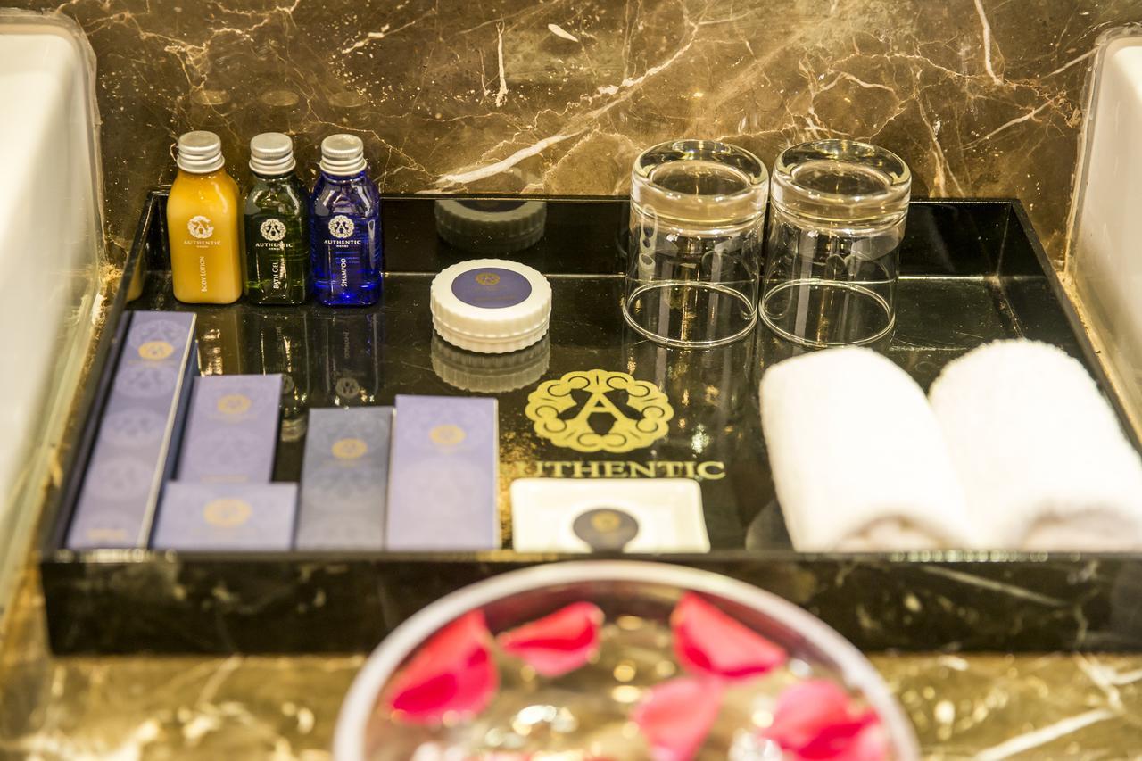 Hotel Authentic
