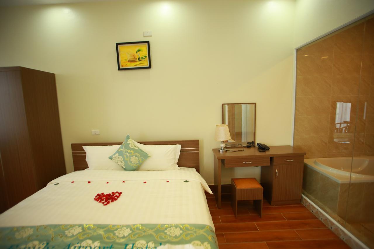 Family Airport Hotel 3*