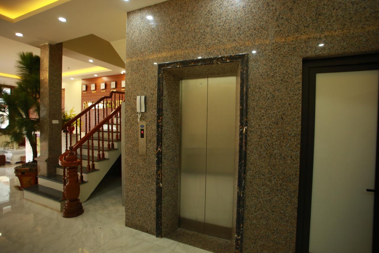 Family Airport Hotel 3*