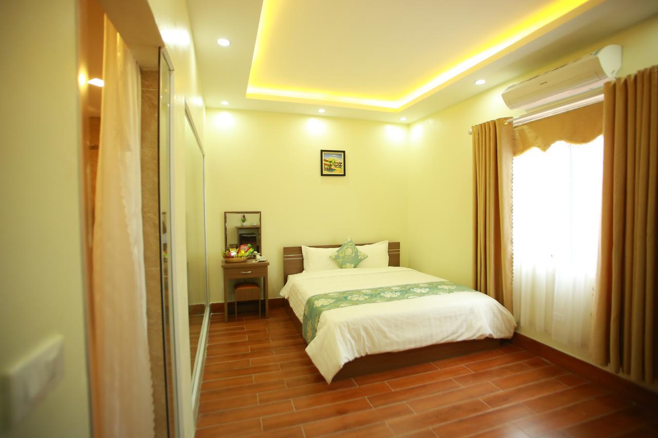 Family Airport Hotel 3*