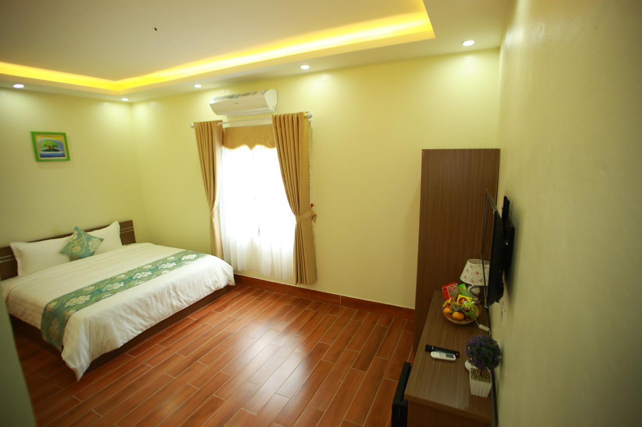 Family Airport Hotel
