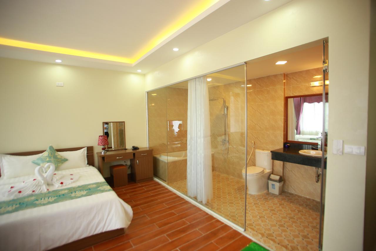 Family Airport 3* Thach Loi