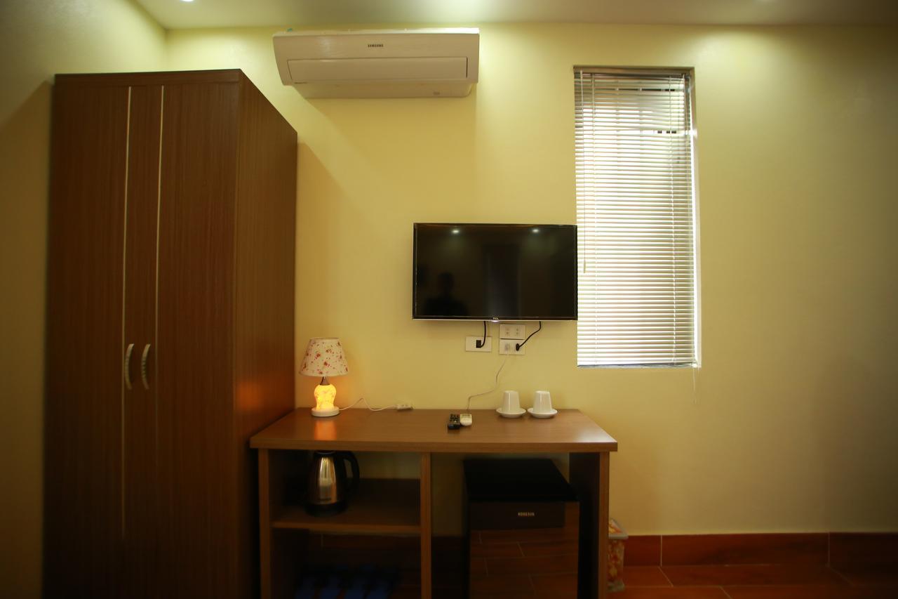 Hotel Family Airport 3*