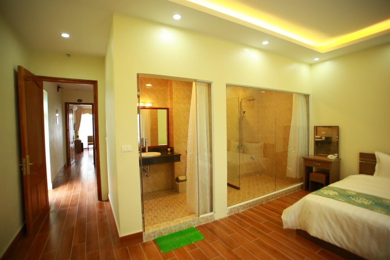Family Airport Hotel 3*