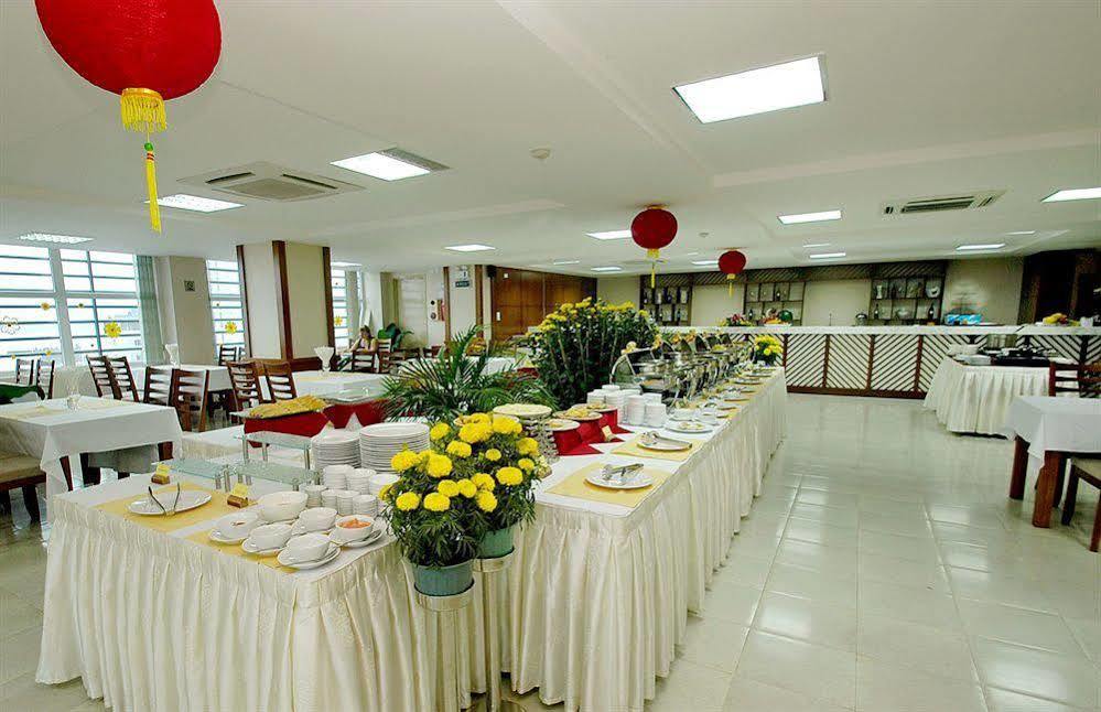 Và Trung Tâm Hội Nghị Bidv