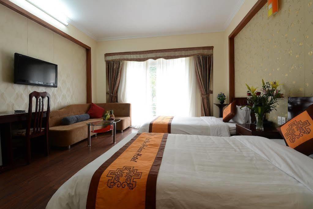 Cát Bà Palace Dong Khe Sau