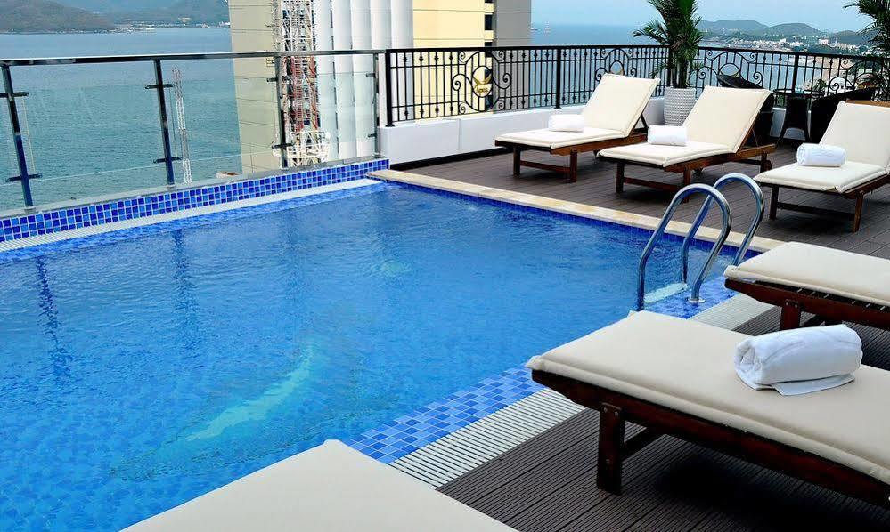 Hotel Apus 2*