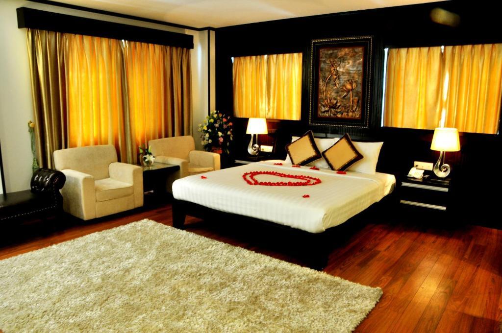 New Star Hotel 3*