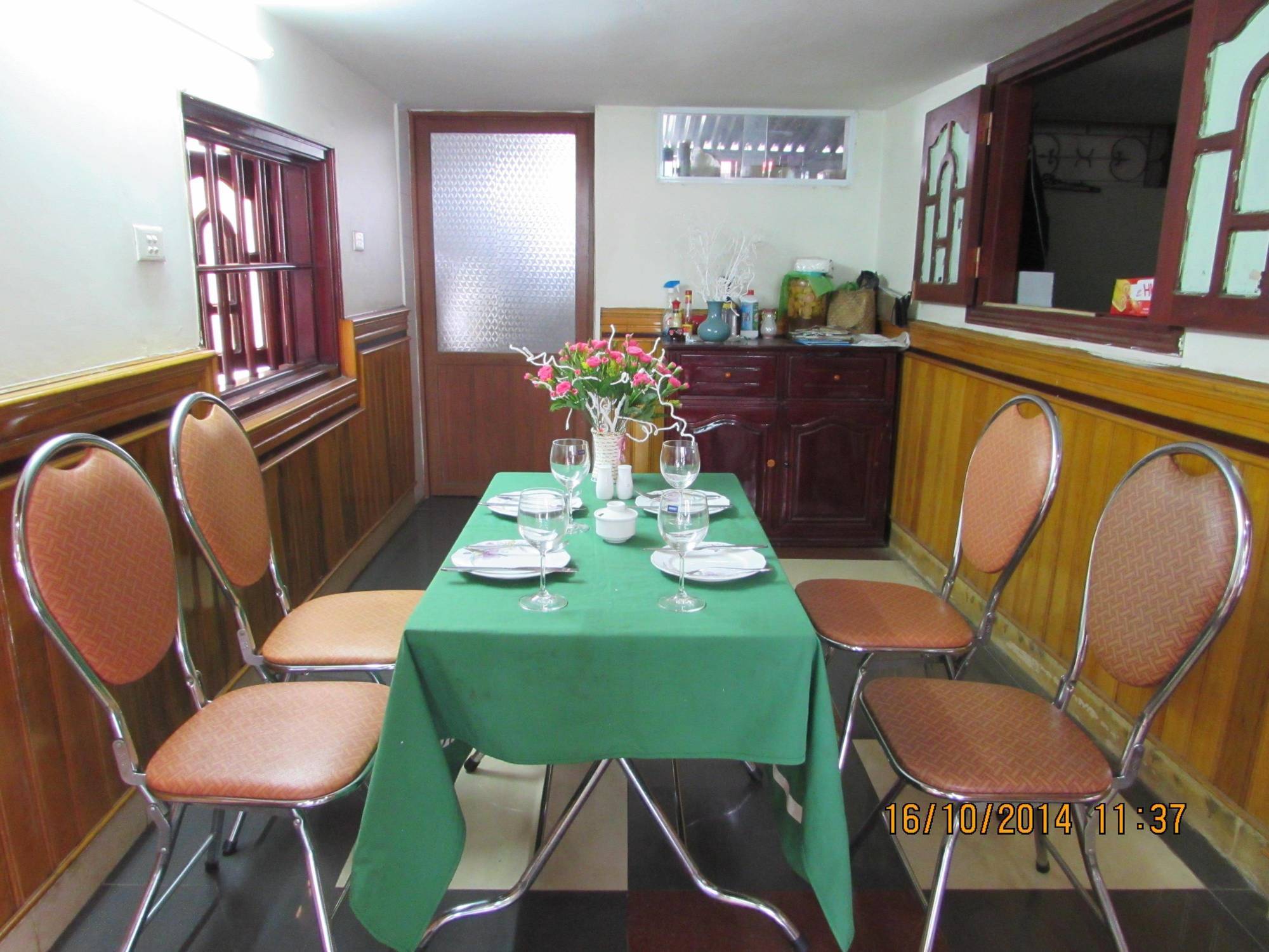 Hotel Viet Nhat Halong - Bai Chay 2*