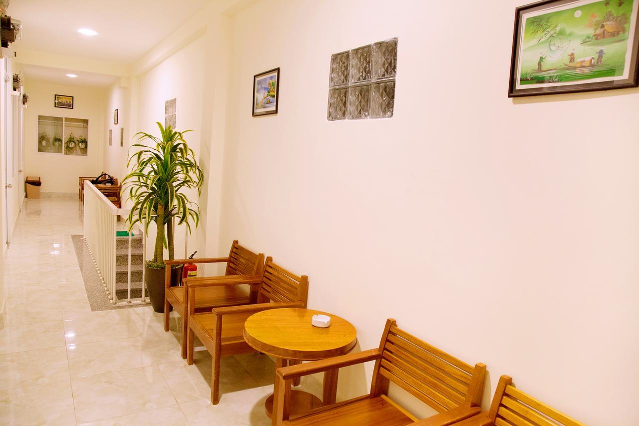 Hotel Pelican Nha Trang