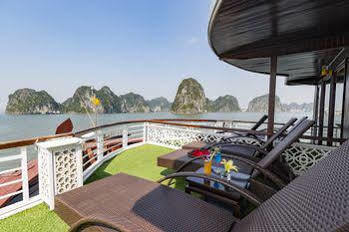  Du Thuyền Paloma Cruise Hạ Long
