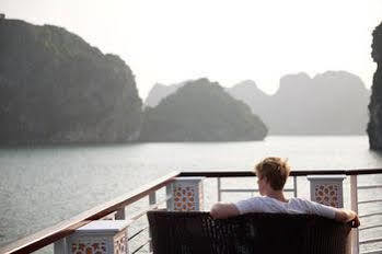 Du Thuyền Paloma Cruise