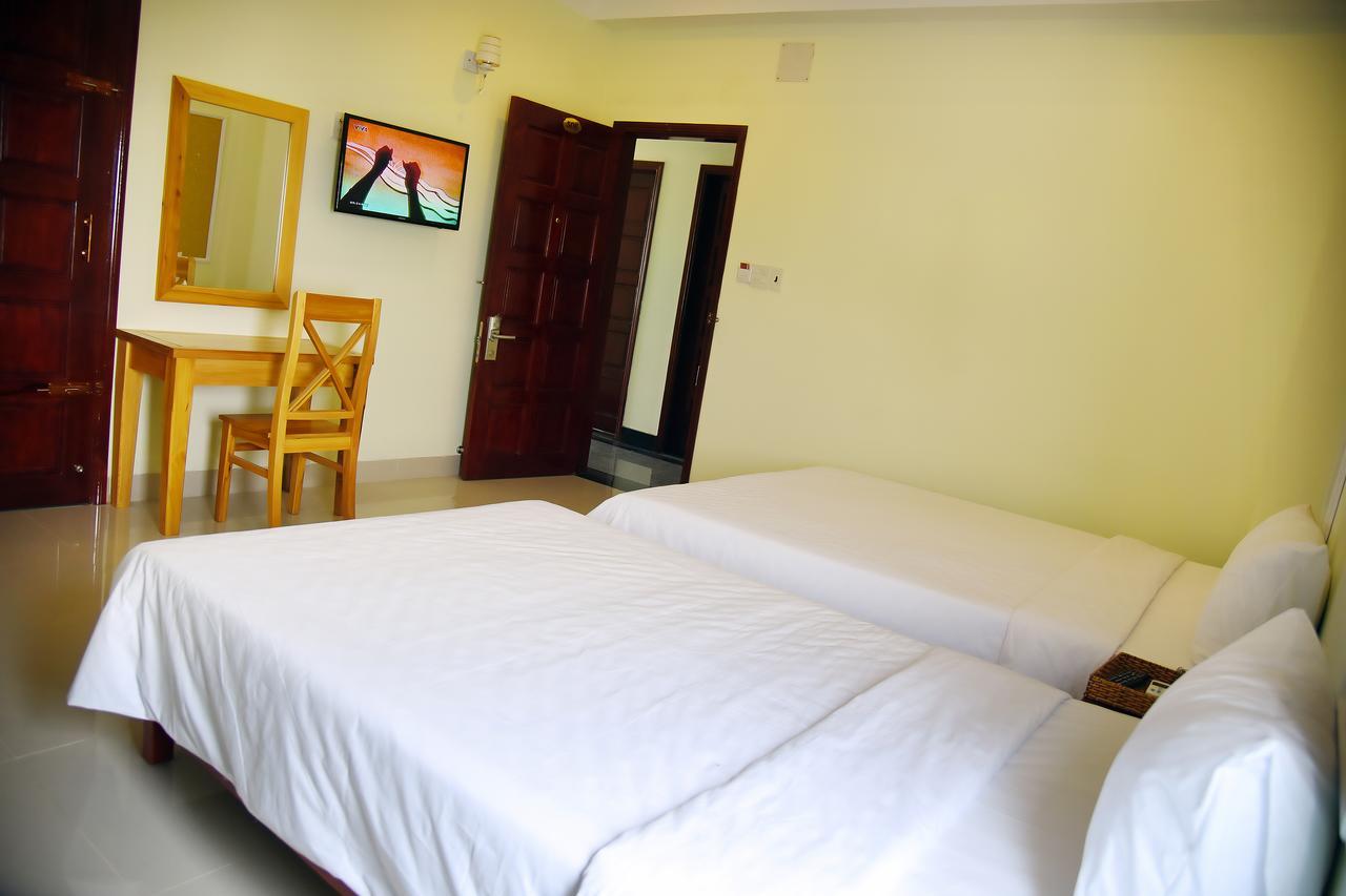 Ly Ky Hotel *