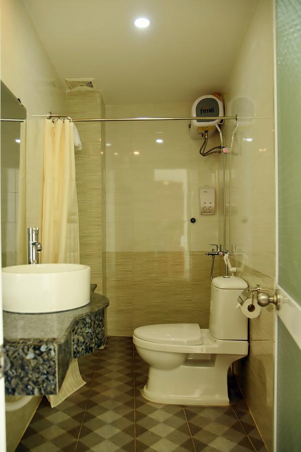 Ly Ky Hotel *