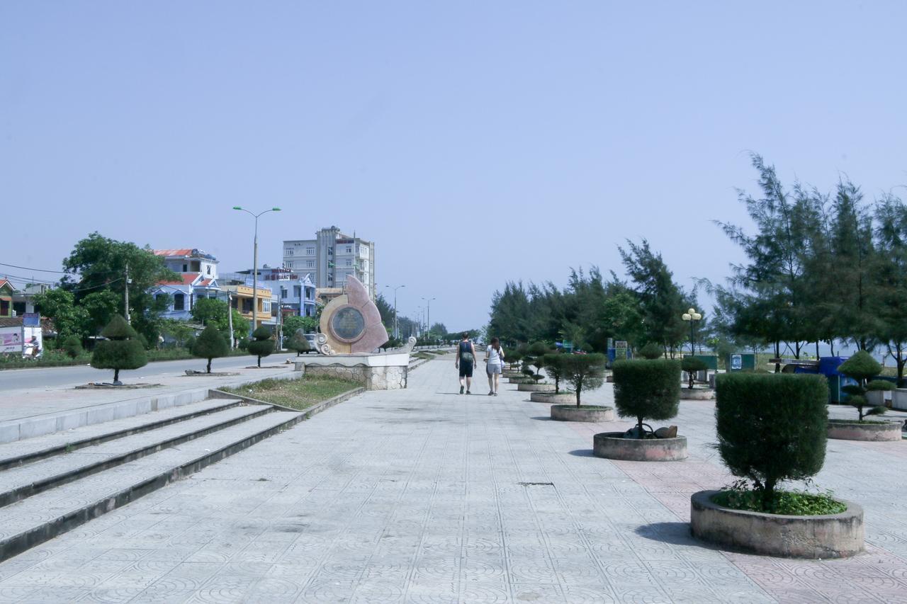 Vinh Hoang 4*