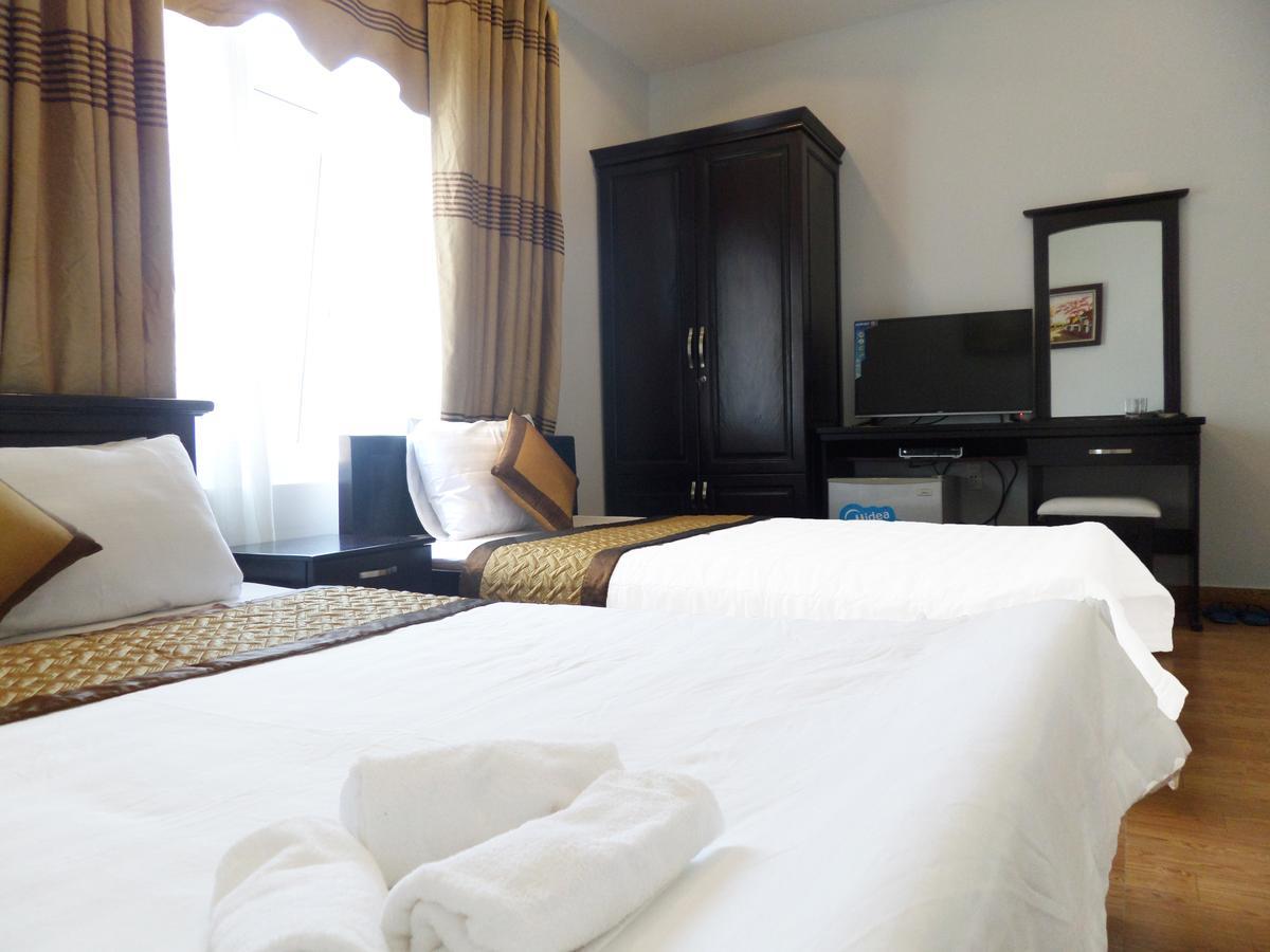 Hotel Crown