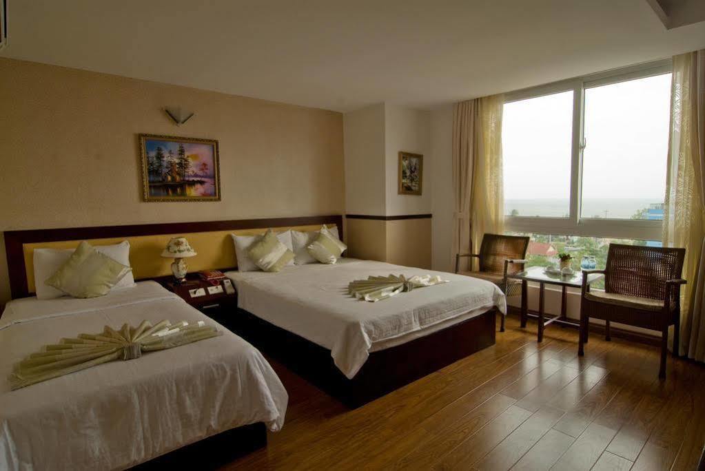 King Town Hotel