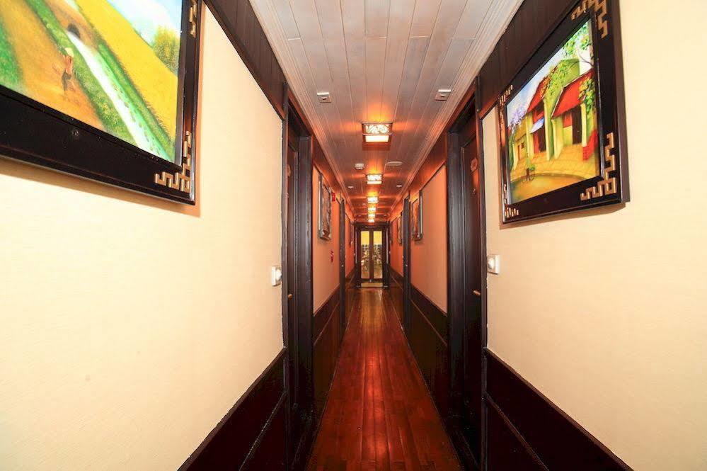 Hotel Glory Premium Cruises Ha Long