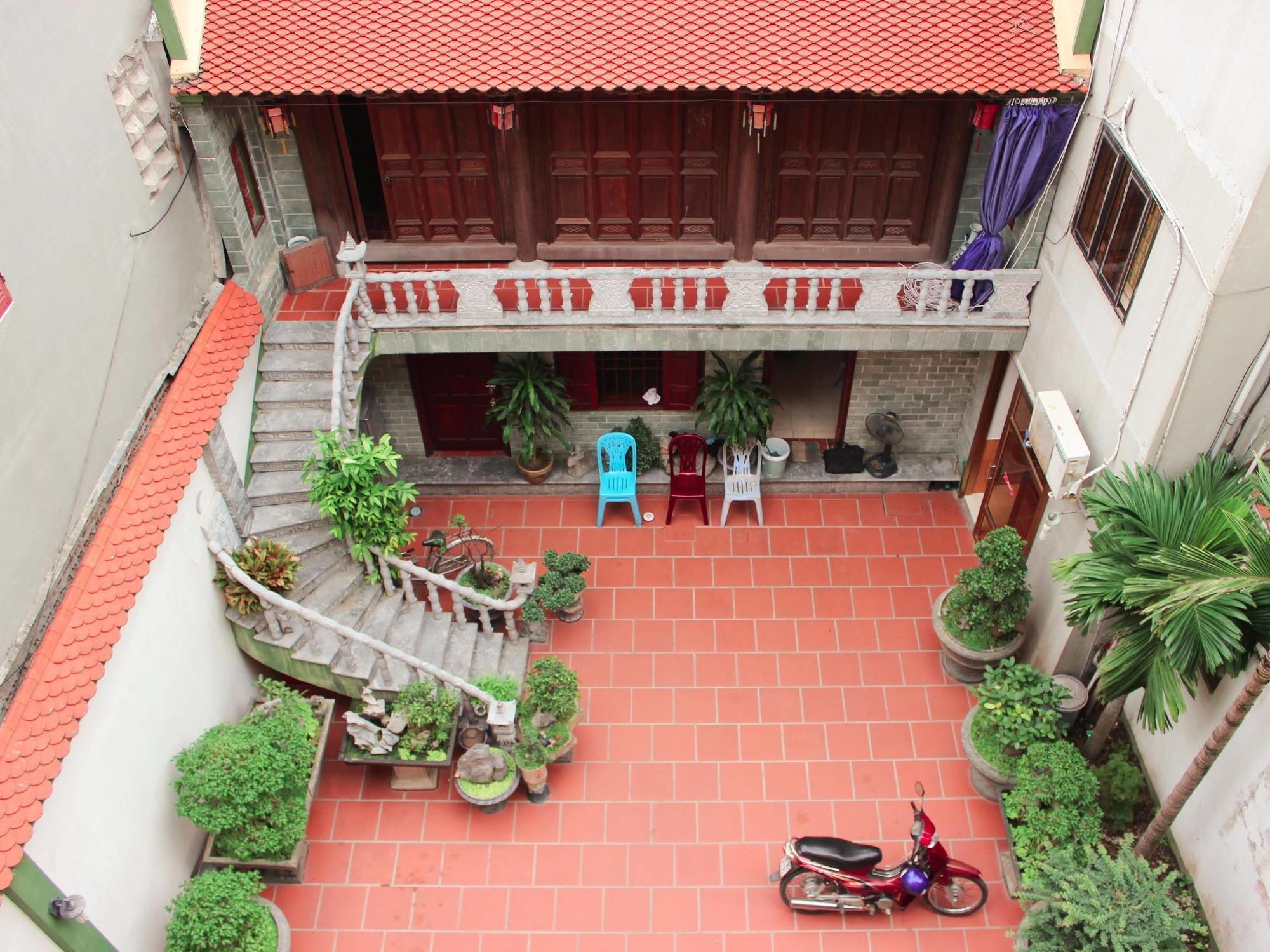 Le Hotel 3*
