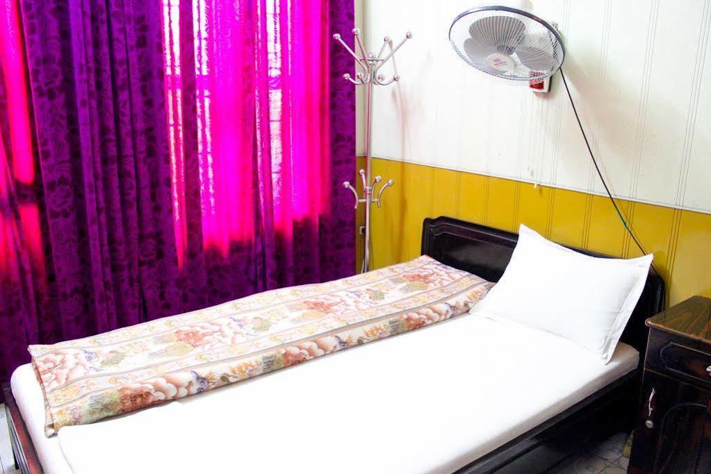 Le 3* Ninh Binh