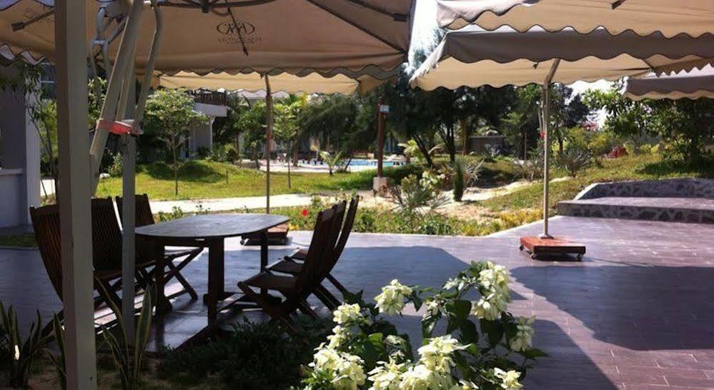 Voco Quang Binh By Ihg Resort Dong Hoi