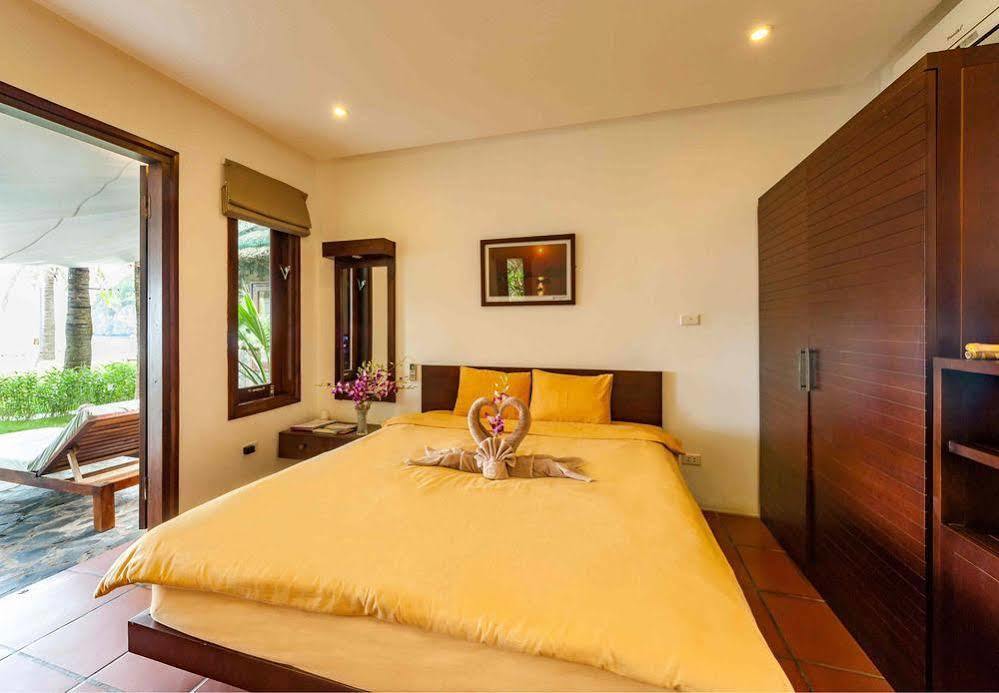 Cat Ba Dong Khe Sau