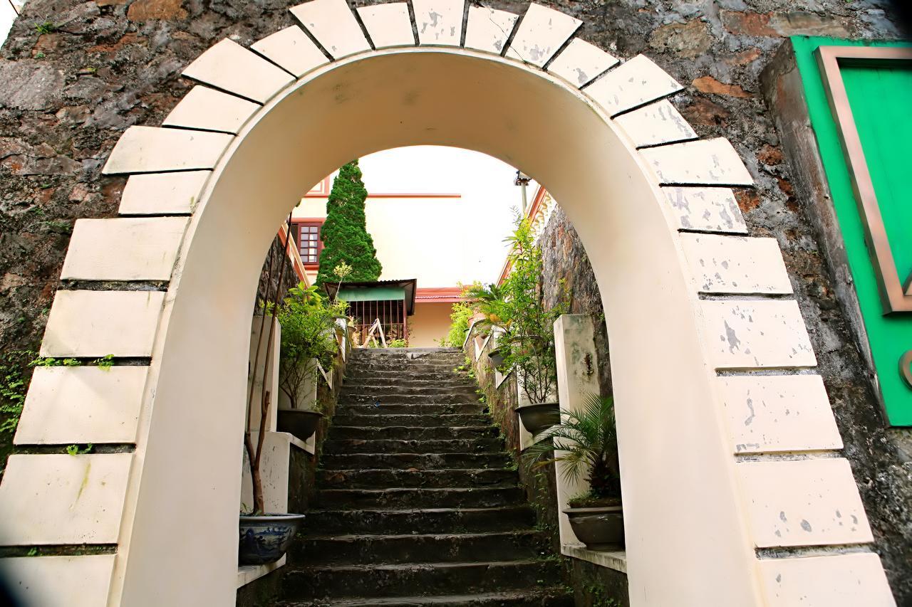 Cay Thong Hotel 2*