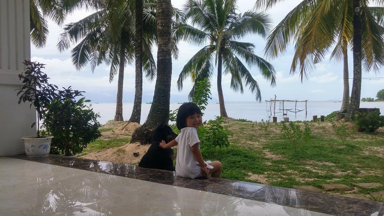 Luna Beach