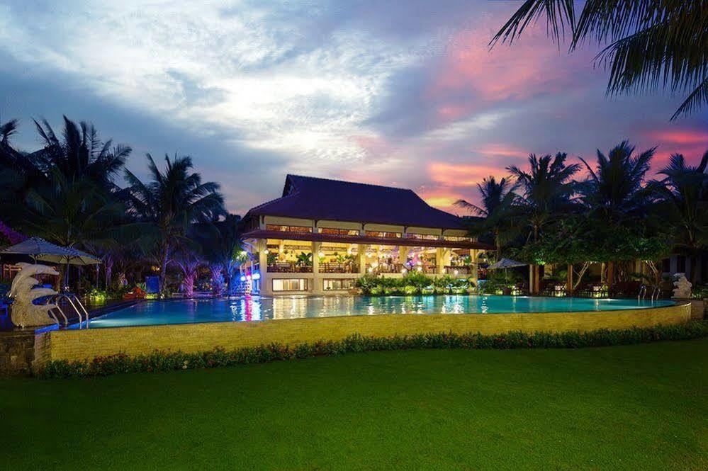Sunshine Resort
