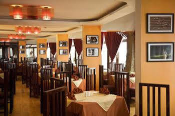 Chau Long Khách sạn 4*