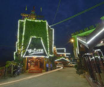 Chau Long Khách sạn 4*