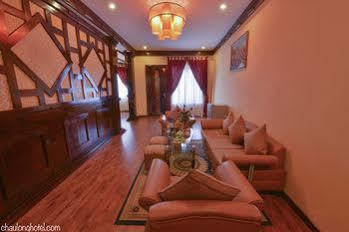 Khách sạn Chau Long