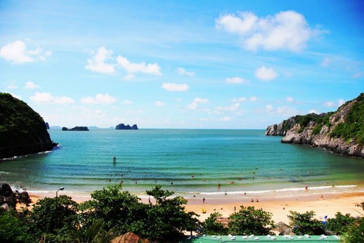 Anh Thuan 1 Cat Ba Island