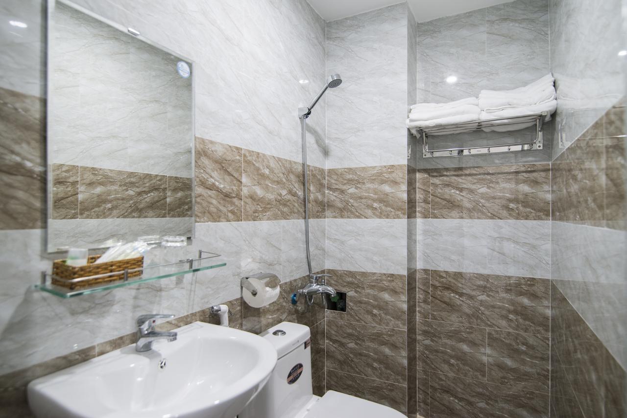 Hong Chau Hotel 2*