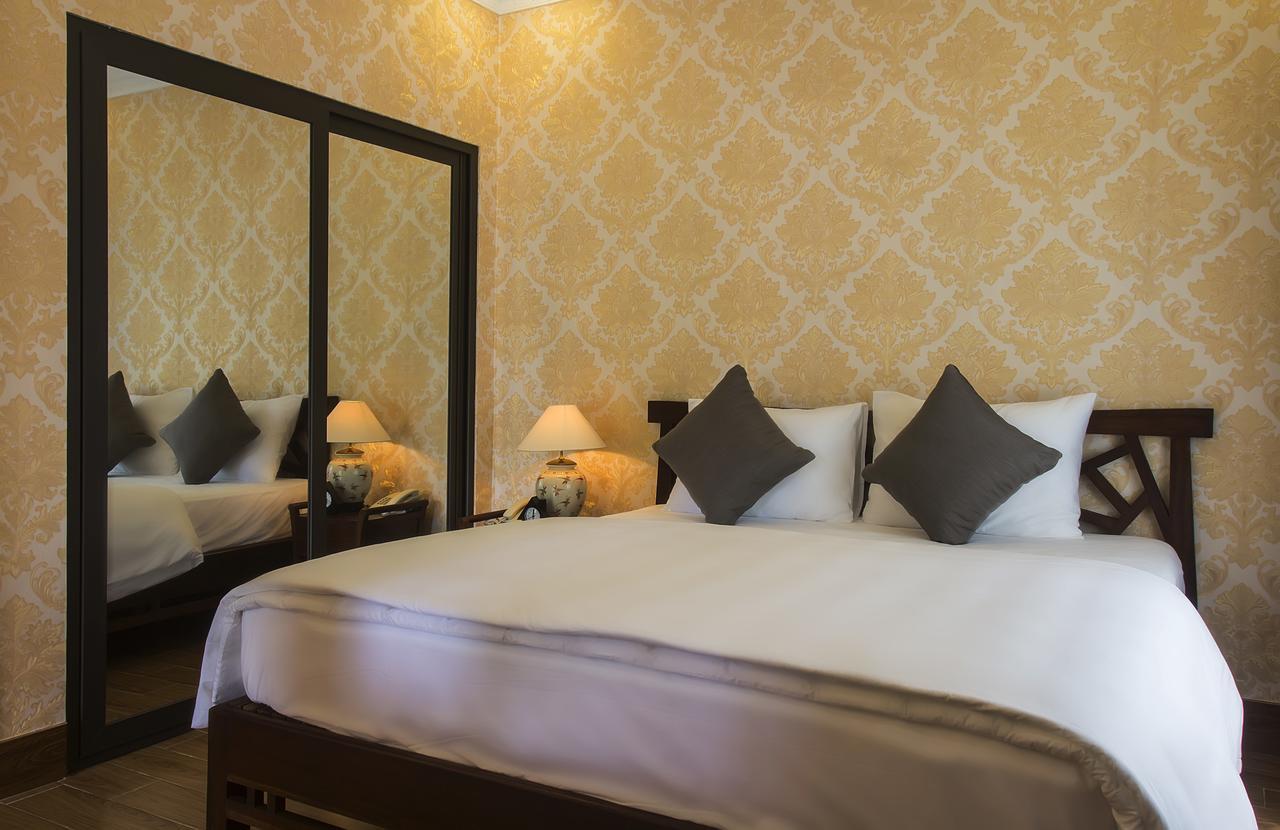 Sunny House Resort 3*