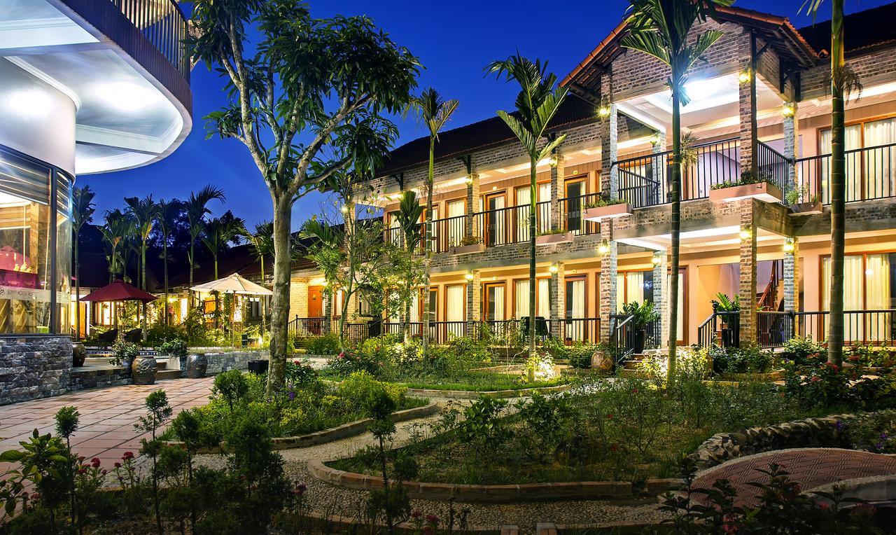 Sunny House Resort 3*