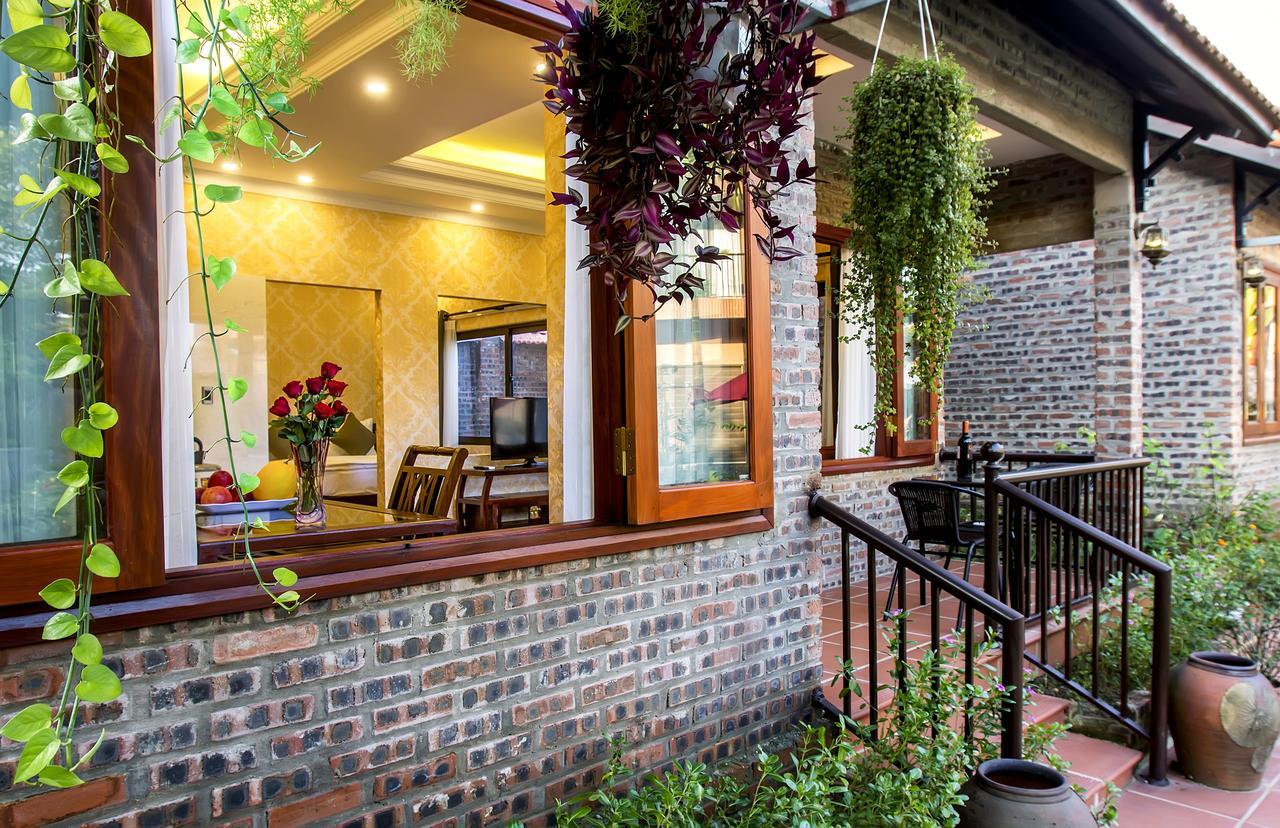 Sunny House 3*