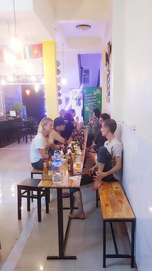 Mr. Che Backpackers Hostel *