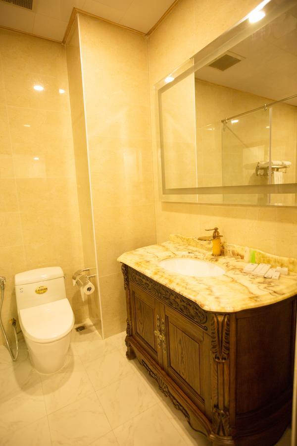 Anh Nguyet 3*