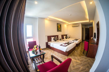 Gem Hotel 4*