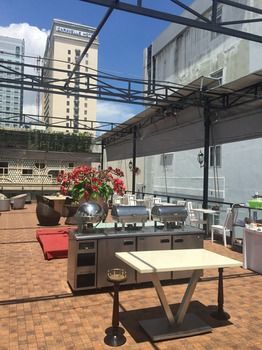 Saga Khách sạn TP. Hồ Chí Minh