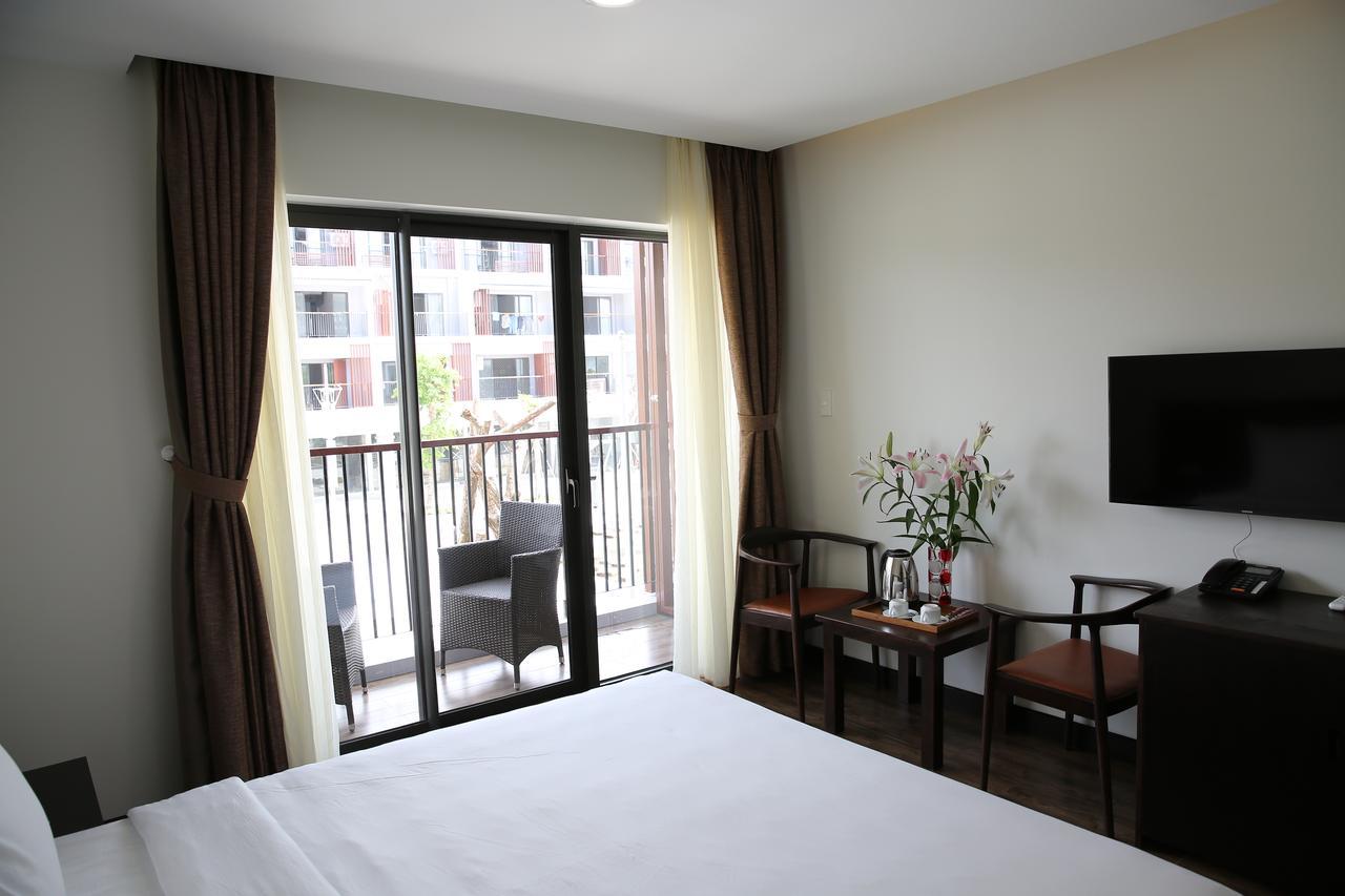 West Hotel 3*