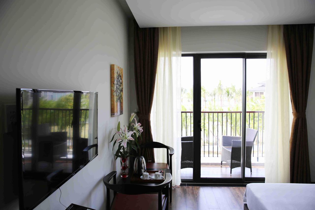 West Hotel