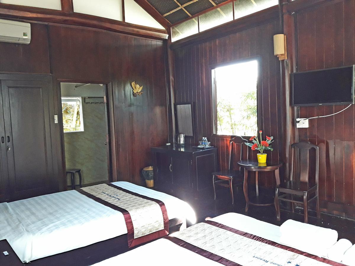 Hung Vuong Resort