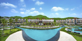 Khu nghỉ mát Laguna Parkside Residences Lăng Cô